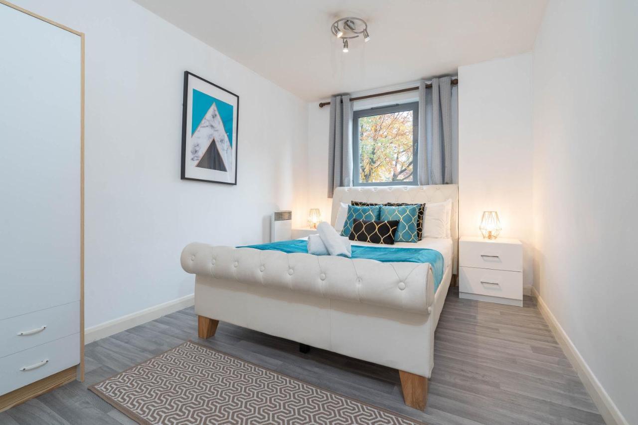 Birmingham City Centre - Luxury Apartment - Terrace - Next To Cube & Mailbox - Wifi - Smart Tv - Intercom Exterior photo